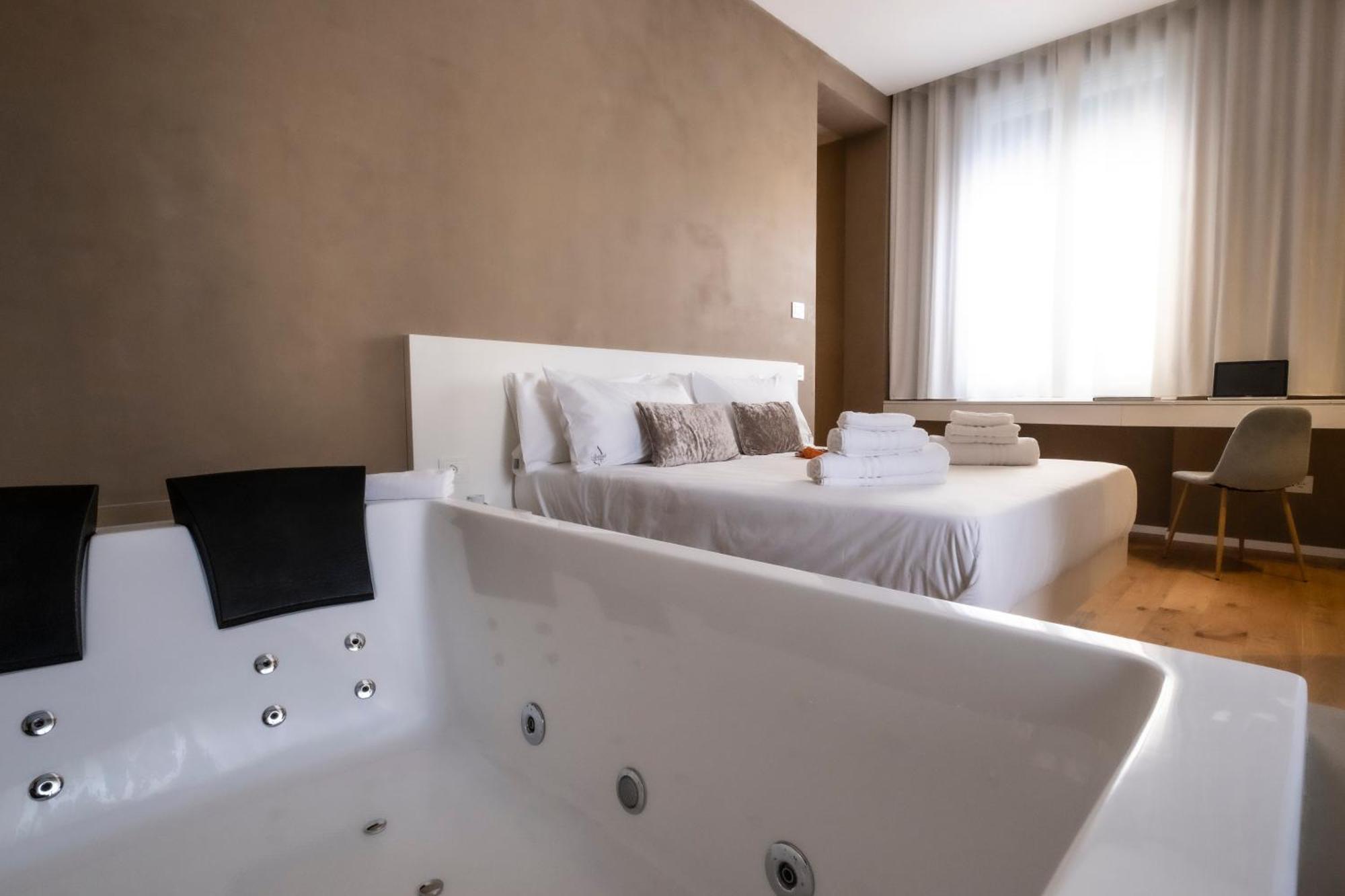 Amorgiu Luxury Suites Palermo Exterior foto